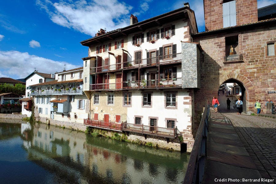 SaintJeanPieddePort, cité historique du Pays basque Détours en France