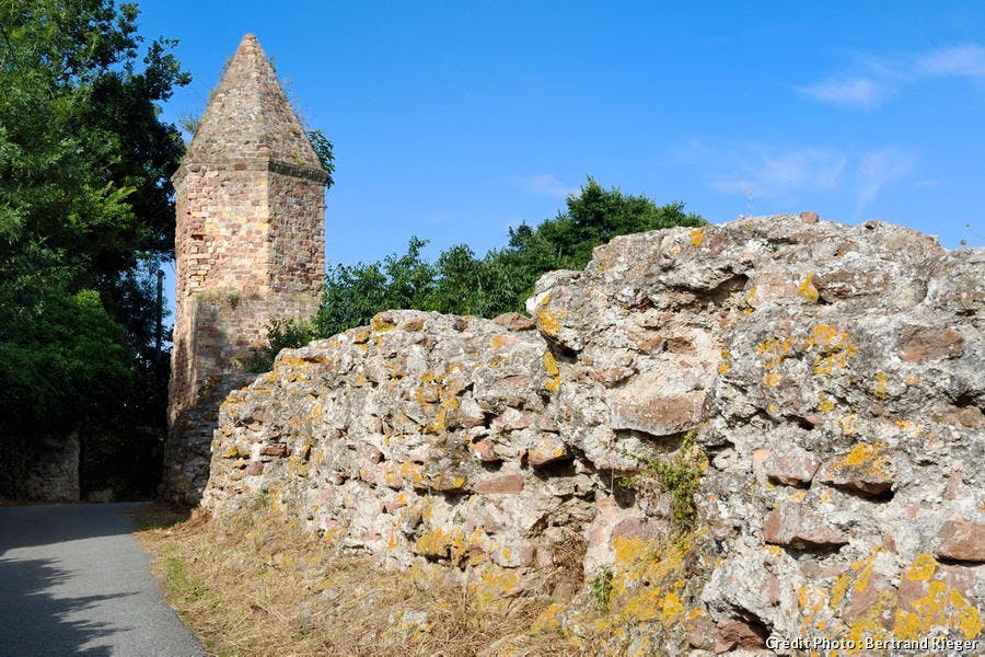 Chemin De La Lanterne D'auguste Frejus