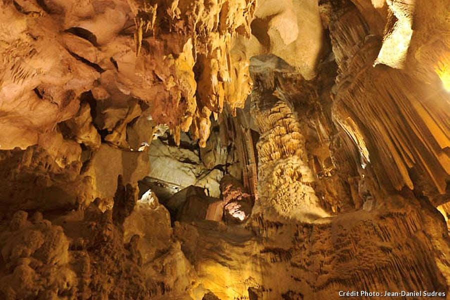 Grottes d'Isturix et d'Oxocelhaya 