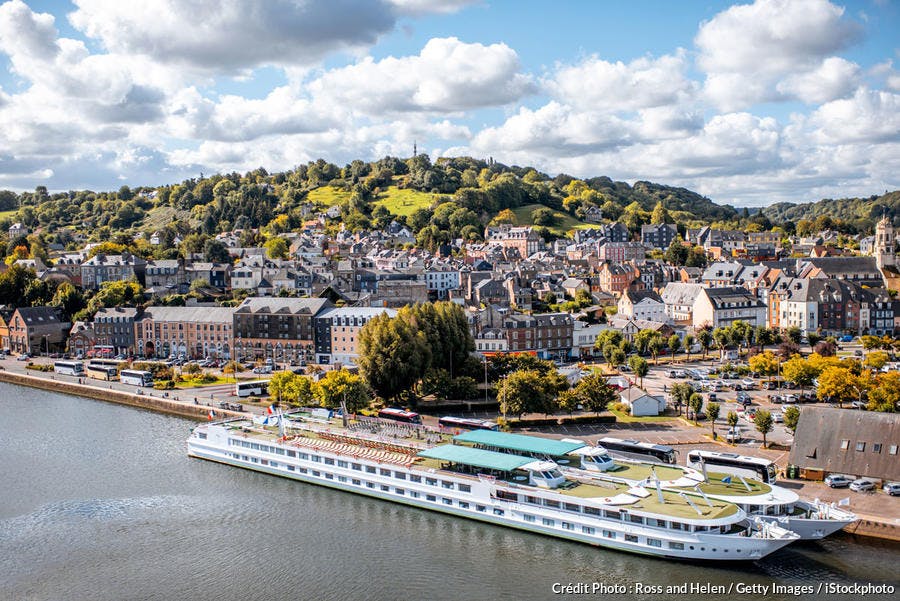 Au fil de la Seine croisière de Honfleur à Paris Détours en France