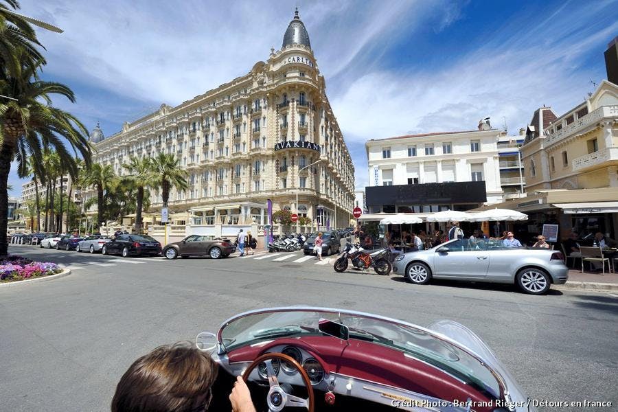 Le Carlton sur le boulevard de la Croisette à Cannes 