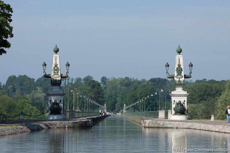 La Folle Saga Du Canal De Briare - Détours En France