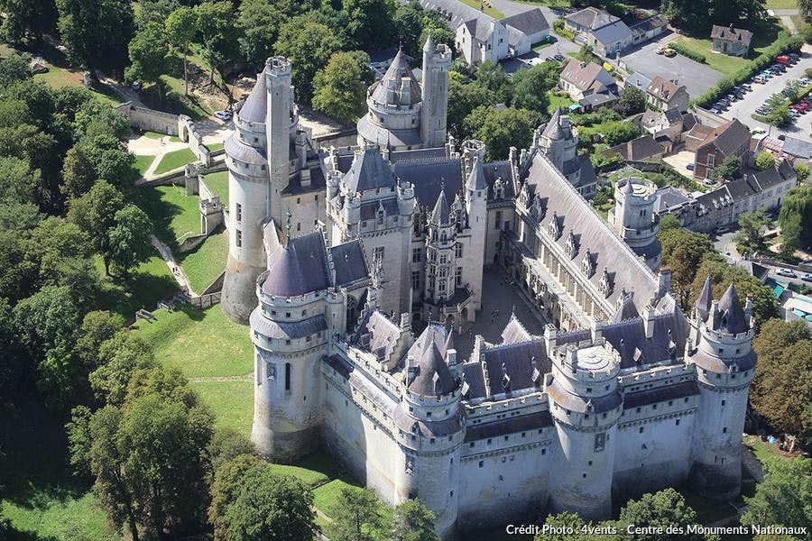 Pierrefonds Un Reve De Moyen Age Detours En France Pierrefonds Un Reve De Moyen Age Detours En France