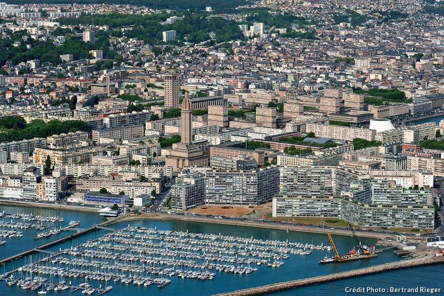 Le top 20 des plus beaux ports de France Dt158_le_havre_port_br
