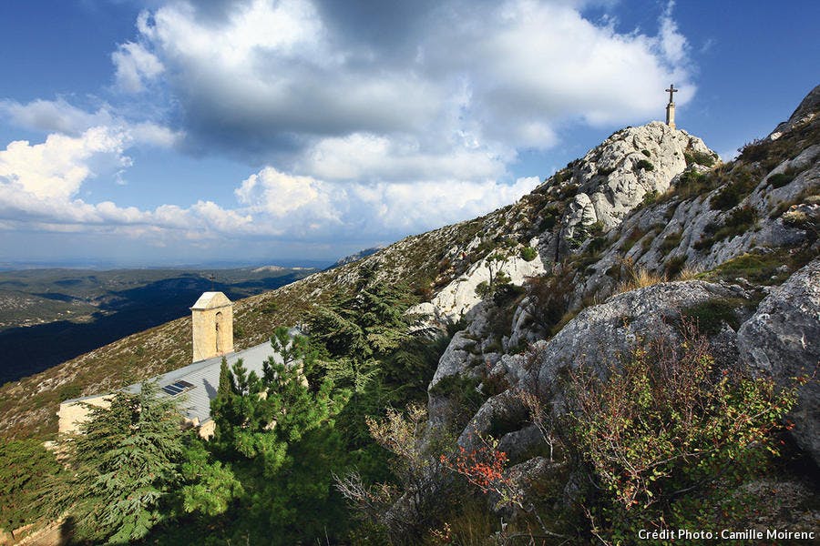 SainteVictoire à l'assaut de la dame blanche Détours en France