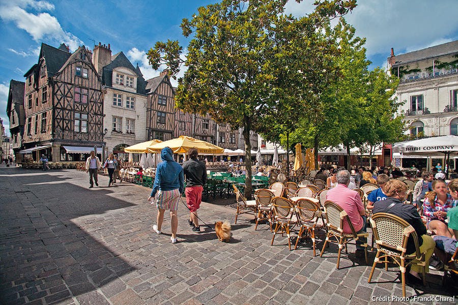 Tours : la ville aux deux cœurs - Détours en France