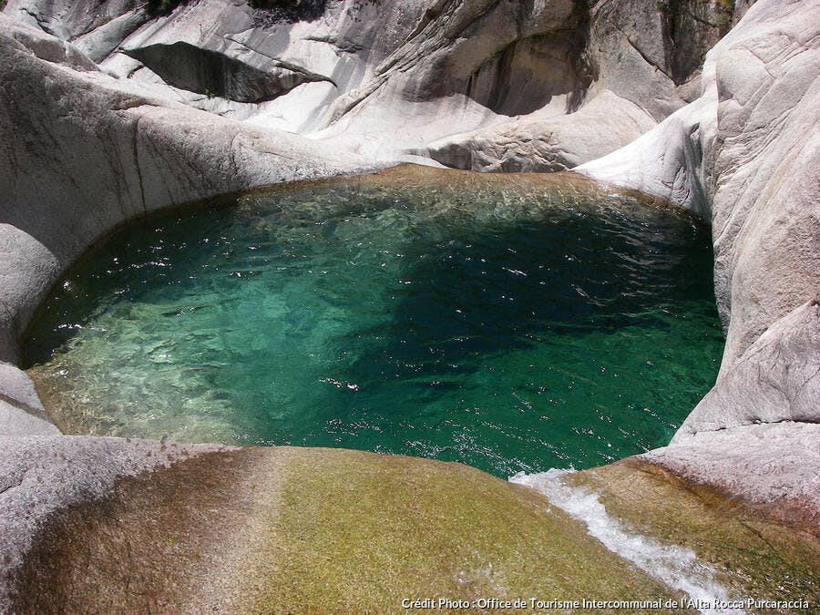 Quelles sont les plus belles piscines naturelles de Corse