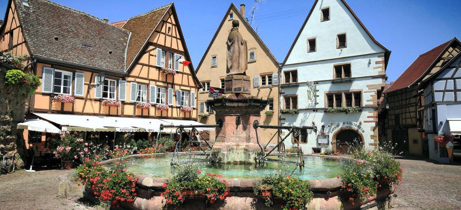 La fontaine Saint-Léon à Eguisheim